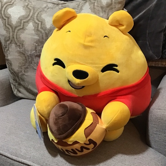Zuru Other - PRICE⬇️14”SOOO SOFTTT Winnie the Pooh Snackle with Honey Pot